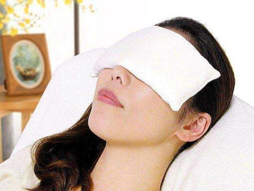 眼部抗衰老方法是什么，几个小妙招快来体验  抗衰老 小妙招 美白祛黄 第4张