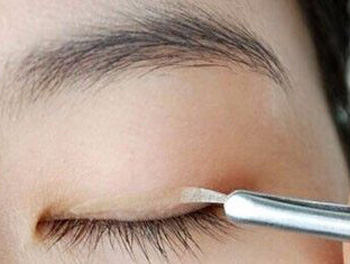 双眼皮贴哪种好用而自然，4款任你挑选  双眼皮贴 美白祛黄 第2张