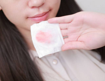 敷眼膜有刺痛感**辣这是为什么  眼膜 刺痛 美白祛黄 第3张