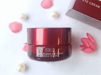 sk2大眼眼霜怎么样好用吗，适合什么年龄  眼霜 好用 年龄 美白祛黄 第1张