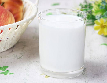 怎样自制去眼袋眼膜，五种DIY消除眼袋  眼膜 眼袋 美白祛黄 第3张