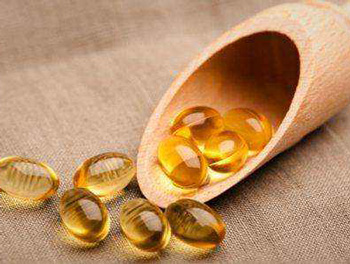 眼袋发青是怎么回事，怎么办  发青 眼袋 美白祛黄 第3张