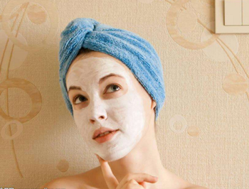 眼膜和面膜可以一起敷吗，眼膜的正确使用方式  眼膜 面膜 美白祛黄 第6张