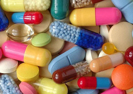 眼角长痘痘是什么原因，怎么办  眼角 长痘 原因 美白祛黄 第6张