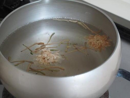 用什么洗脸去痘痘快，五种选择帮助净痘  洗脸 美白祛黄 第5张