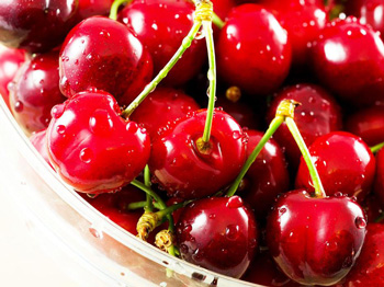 内分泌失调老长痘痘吃什么水果  内分泌 痘痘 美白祛黄 第3张