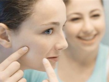 什么年龄会不再长痘痘，祛痘不能等  痘痘 年龄 美白祛黄 第5张