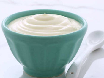 酸奶和什么一起做面膜祛痘，教你巧用酸奶祛痘