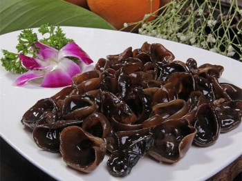 吃什么东西可以排毒祛痘，六种食物吃出好肌肤  祛痘 东西 美白祛黄 第5张