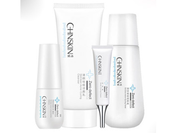 长青春痘用什么护肤品好，5款调节水油