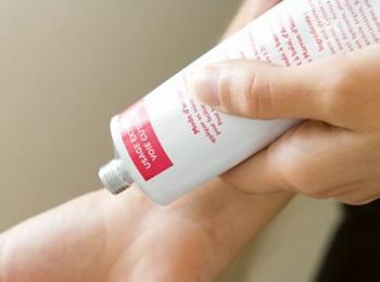 鼻子两侧长小米粒疙瘩，你所不知道的小疙瘩  疙瘩 米粒 鼻子 美白祛黄 第5张