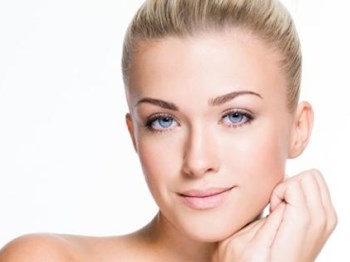 三十多岁脸上长痘什么原因怎么办  怎么办 原因 美白祛黄 第3张