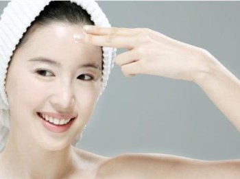 三十多岁脸上长痘什么原因怎么办  怎么办 原因 美白祛黄 第4张