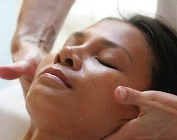 淋巴排毒不畅长痘痘具体情况分析  淋巴 排毒 美白祛黄 第5张