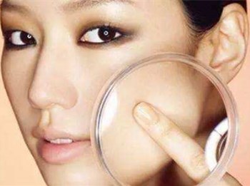 维生素b6去闭口靠谱吗，偏方真假揭秘  维生素 美白祛黄 第4张