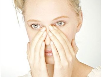 鼻子有白头粉刺什么原因怎么办  粉刺 鼻子 怎么办 美白祛黄 第4张