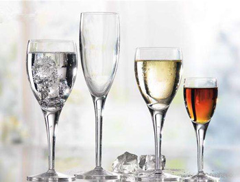 化妆品中的致痘成分，分析常见的5种