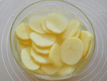 土豆祛痘的简单方法，真的有效吗