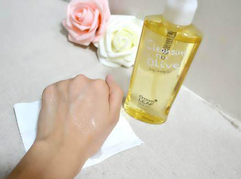 去除粉刺螨虫的偏方，必备的5种方法  螨虫 粉刺 美白祛黄 第2张