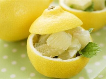 柚子皮怎么祛痘，水果祛痘大揭秘