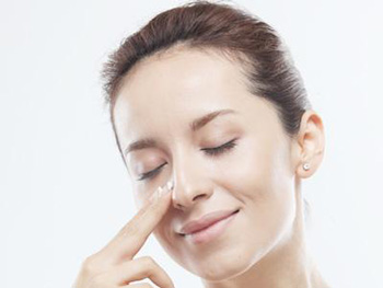 彩光祛痘大概多少钱，和激光有什么区别