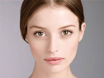 彩光祛痘大概多少钱，和激光有什么区别  彩光祛痘 美白祛黄 第4张