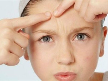 挤完粉刺后怎么处理，四招消除发炎肿痛