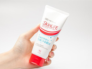 去痘用什么护肤品好，战痘五款推荐