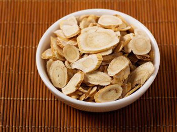 下巴长痤疮吃什么排毒，4种必备  痤疮 下巴 排毒 美白祛黄 第4张