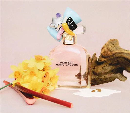 马可·雅克布Marc Jacobs的Perfect新香水  香水 广告 每个人 第4张