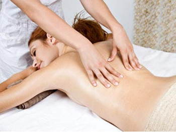 如何去背部痘印,塑造美背 去痘印 美白祛黄 第3张 如何去背部痘印,塑造美背 去痘印 美白祛黄 第3张