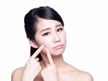 百多邦能去痘印吗，别盲目用药哦  去痘印 美白祛黄 第3张