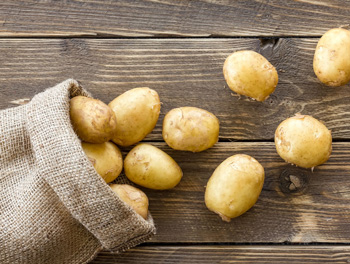 生土豆片可以去痘印吗，天然祛痘印的方法  土豆片 去痘印 美白祛黄 第3张