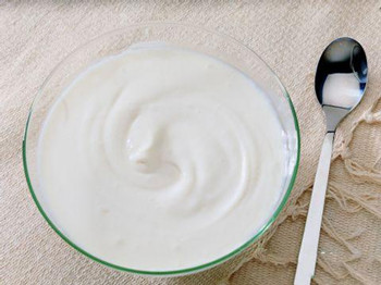 酸奶去痘印法这是个十分简单的小妙招