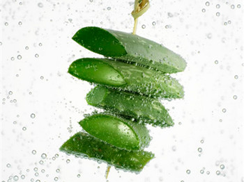 哪种芦荟胶去痘印好，选择产品很重要