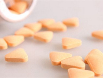 维生素c去痘印方法，get去痘印新技能  去痘印 美白祛黄 第2张