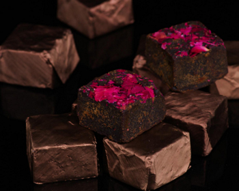 红糖去痘印，巧用红糖美肤淡痘印  红糖 美白祛黄 第2张