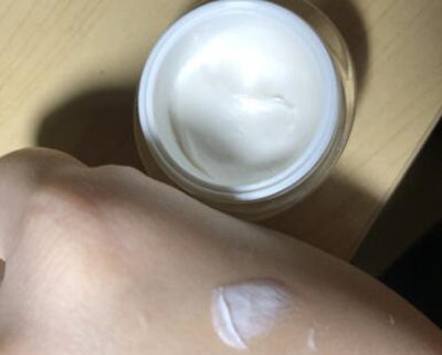 CharlotteTilbury魔法面霜好用吗，真实情况分析评测  CharlotteTilbury 魔法面霜 美白祛黄 第4张