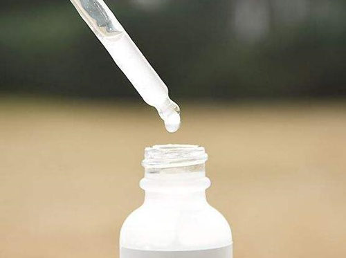 用了烟酰胺后皮肤好干燥什么原因，怎么修护  烟酰胺 美白祛黄 第2张