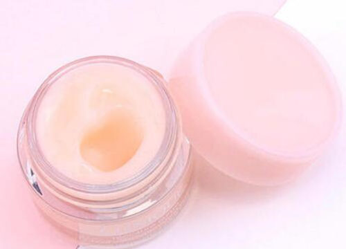 冬季干性皮肤最好用的面霜推荐哪款好  冬季 干性皮肤 面霜 美白祛黄 第2张