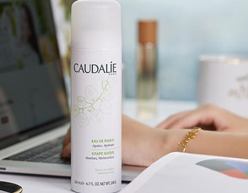 哪款补水修复喷雾最好，试试这五款  补水 修复 喷雾 美白祛黄 第3张