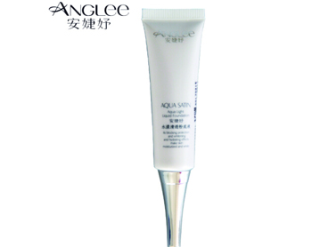 最新最适合大干皮的粉底液，六款告别起皮假白  粉底液 干皮 美白祛黄 第6张