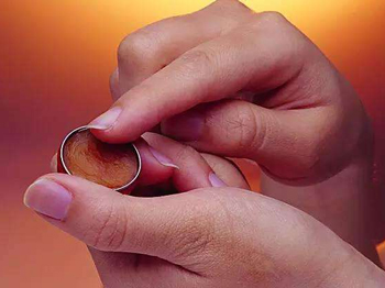 皮肤过敏怎么缓解瘙痒，五种止痒妙招分享  过敏 瘙痒 美白祛黄 第5张