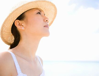 换季皮肤干燥怎么办，五种帮你摆脱皮肤干  换季 美白祛黄 第4张