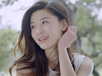 韩国女人夏天皮肤怎么保养，跟着明星学保养  皮肤保养 美白祛黄 第2张