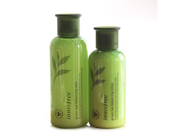 补水保湿产品排行榜10强，口碑好的补水保湿套装  口碑 套装 排行榜 美白祛黄 第5张