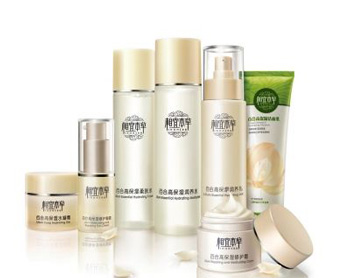 补水保湿产品排行榜10强，口碑好的补水保湿套装  口碑 套装 排行榜 美白祛黄 第8张