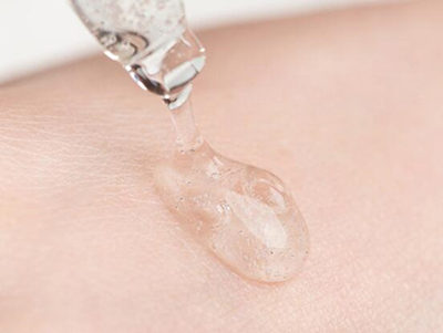 毕克蜂王浆净灿毛孔紧致精华液管用吗  毕克 蜂王浆 精华液 美白祛黄 第3张