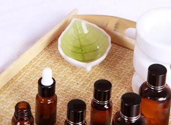 清除毛孔里脏东西妙招有哪些  妙招 美白祛黄 第2张