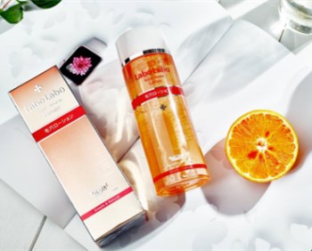 适合油皮毛孔大的水乳，油皮水乳推荐